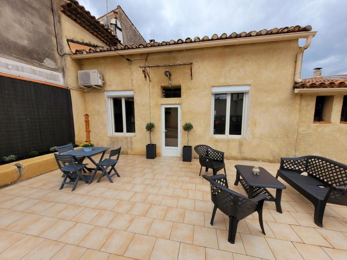 Adorable Maison En Plein Coeur Du Village. Бук-Бел-Ер Екстериор снимка